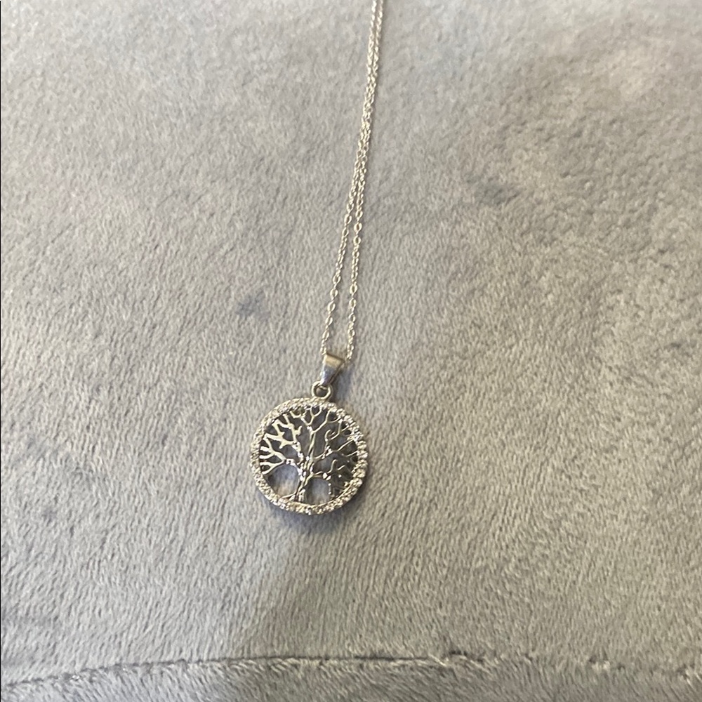 Elegant Silver Tree of Life Pendant Necklace